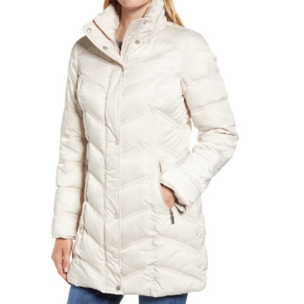 KENNETH COLE NEW YORK Faux Fur Trim Puffer Jacket
